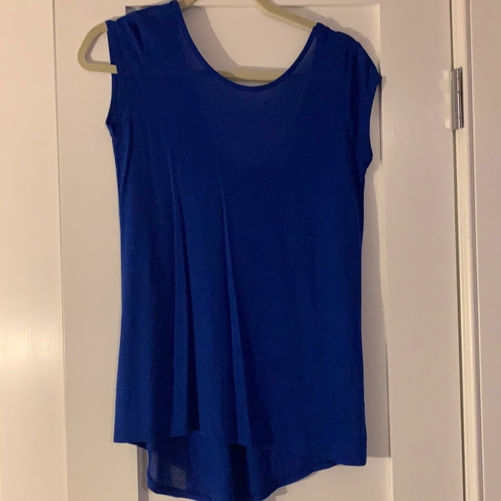 Women’s Zara  scoop back blue shirt size small